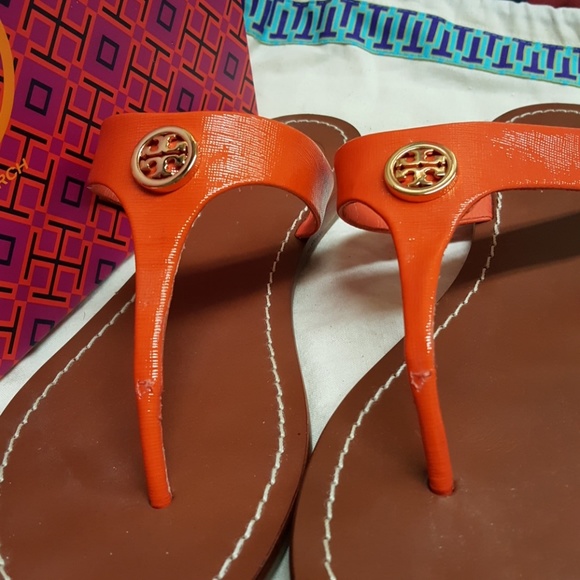 Tory Burch Orange Thong Sandals Flat sz8M - Picture 3 of 8